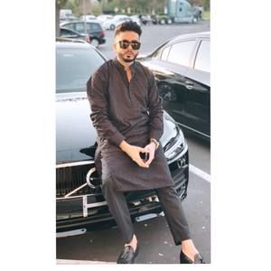 Meet your Posher, Ammar